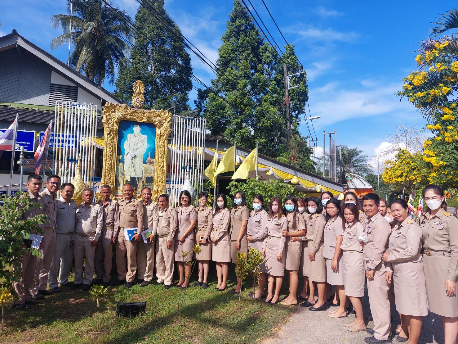 ต้อนรับนายอำเภอทับปุด จ่าเอกแก้ว  คงวงศ์