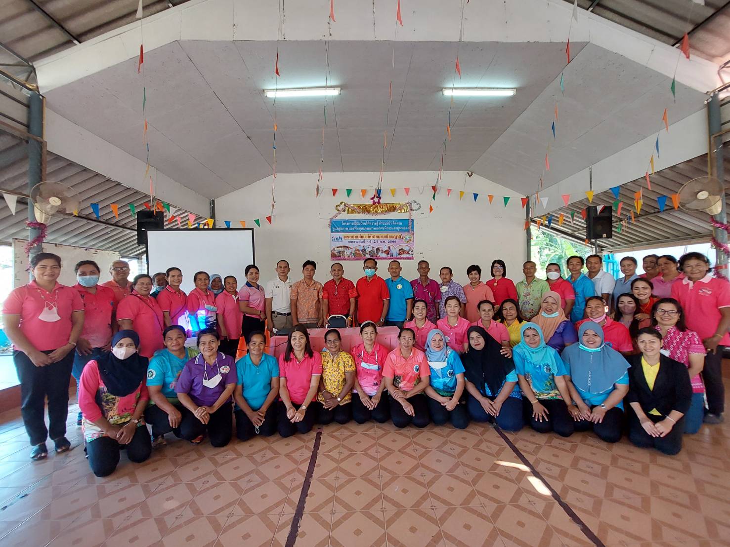 โครงการ เยี่ยมบ้านให้ความรู้ คำแนะนำ ติดตามดูแลสุขภาพและฟื้นฟูสมรรถภาพแก่คนพิการและทุพพลภาพ (พระเยี่ยมโยม โต๊ะอิหม่ามเยี่ยมญาติ) ตำบลโคกเจริญ